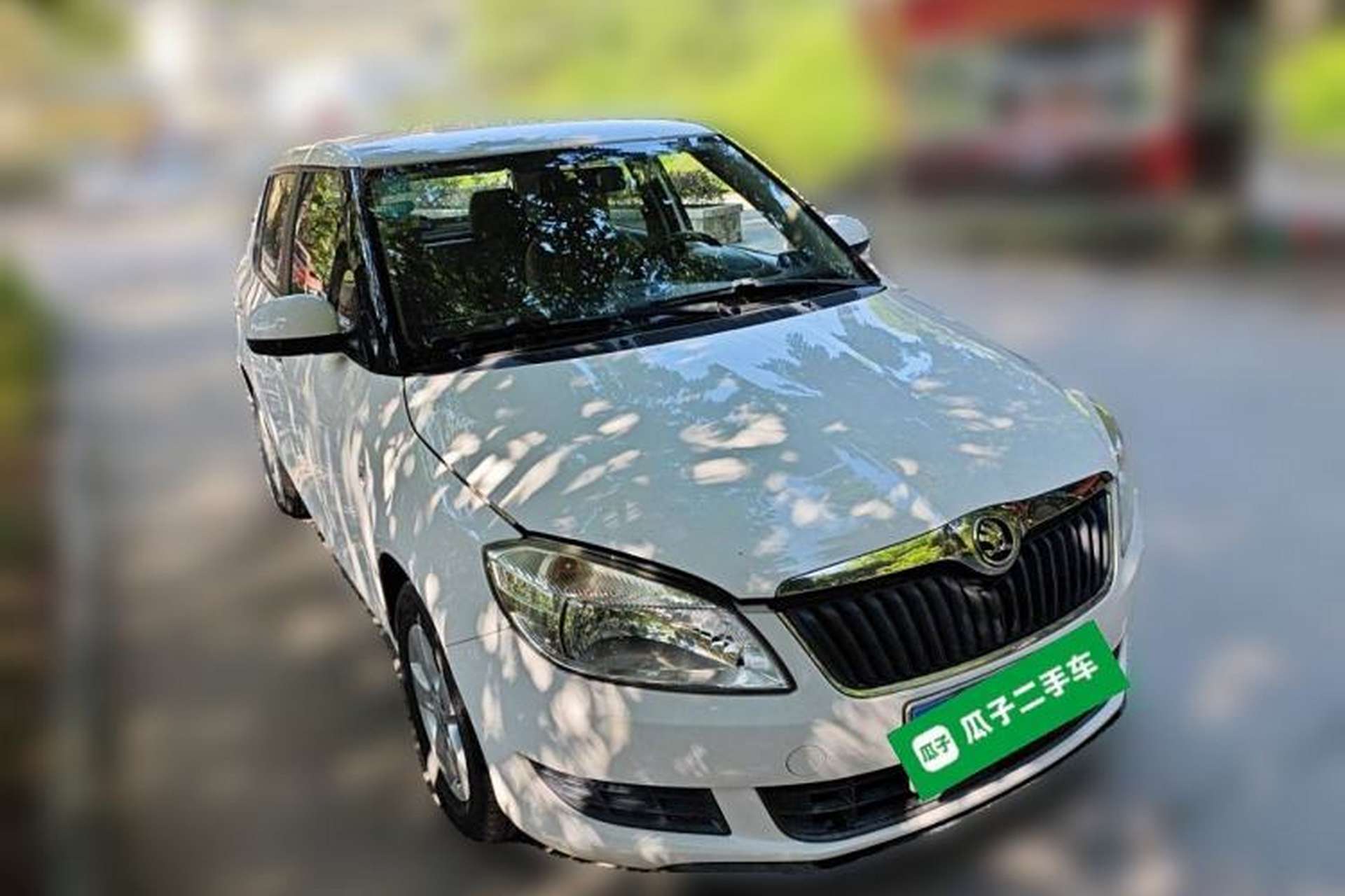 Used Skoda Fabia 2014 1.4L Manual Crystal Edition Front Right 45 Deg