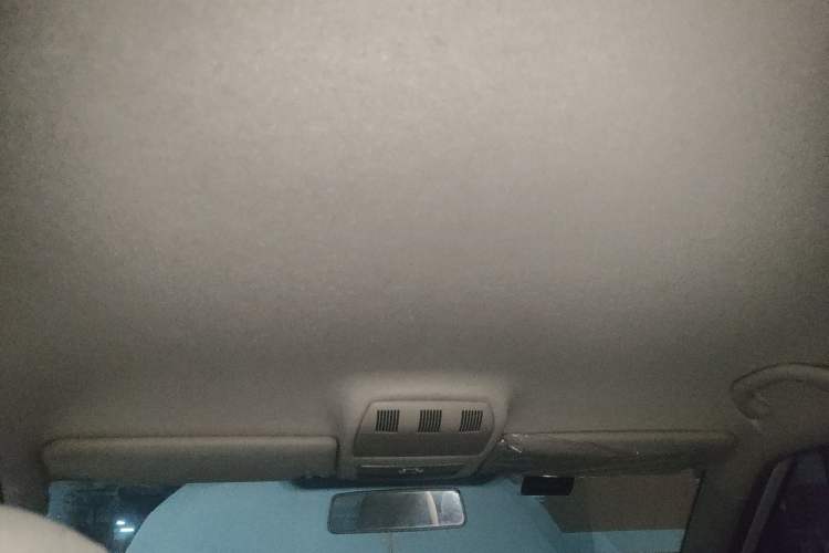 Used Skoda Fabia 2014 1.4L Automatic Crystal Edition Headliner
