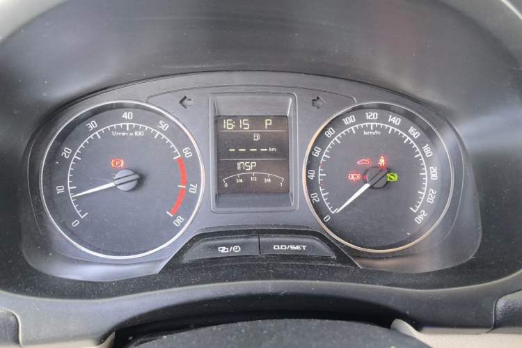 Used Skoda Fabia 2014 1.4L Automatic Crystal Edition Instrument Cluster