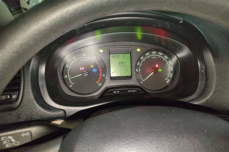 Used Skoda Fabia 2014 1.4L Automatic Crystal Edition Instrument Cluster