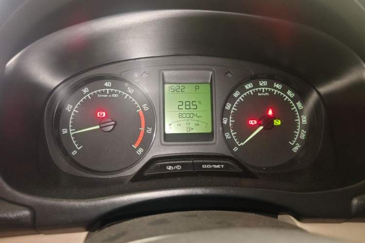 Used Skoda Fabia 2014 1.4L Automatic Crystal Edition Instrument Cluster