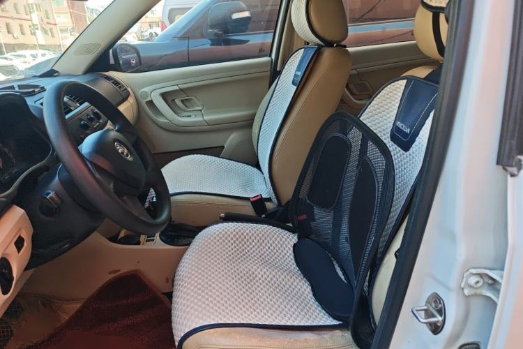 Used Skoda Fabia 2014 1.4L Automatic Crystal Edition Left Front Seat