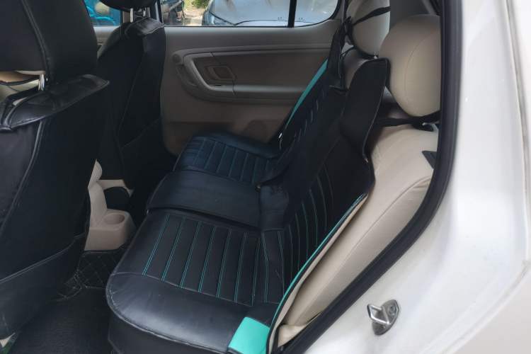 Used Skoda Fabia 2014 1.4L Automatic Crystal Edition Left Rear Seat