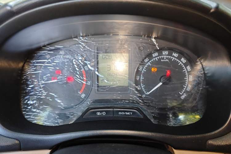 Used Skoda Fabia 2014 1.4L Manual Crystal Edition Odometer Close Up