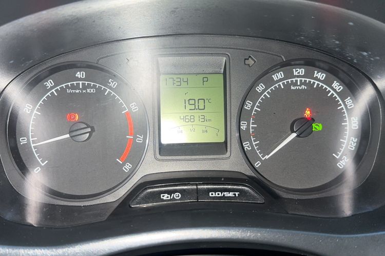 Used Skoda Fabia 2014 1.4L Automatic Crystal Edition Odometer Close Up