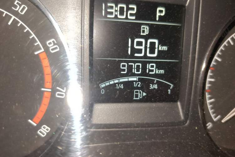 Used Skoda Fabia 2014 1.6L Automatic Sport Edition Odometer Close Up