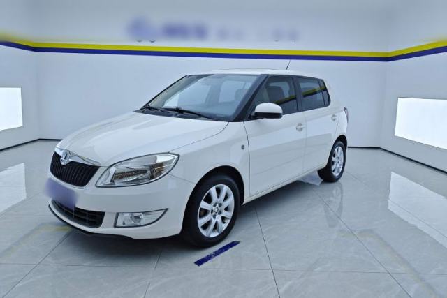 Used Skoda Fabia 2014 1.4L Manual Jingling Edition