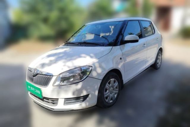 Używany Skoda Fabia 2014 1.4L Automatic Crystal Edition