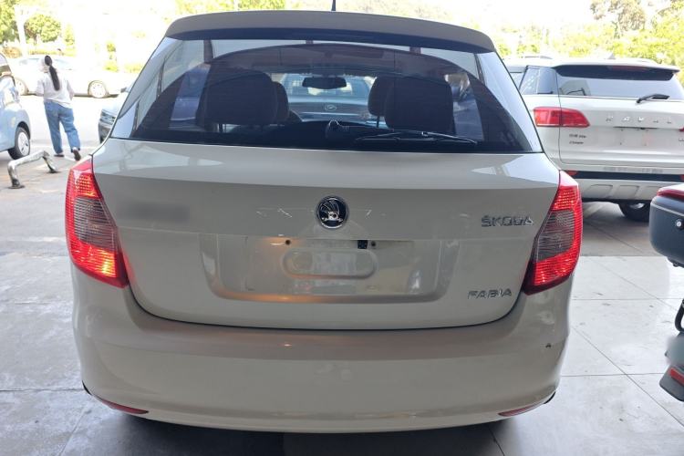 Used Skoda Fabia 2014 1.4L Automatic Crystal Edition Rear