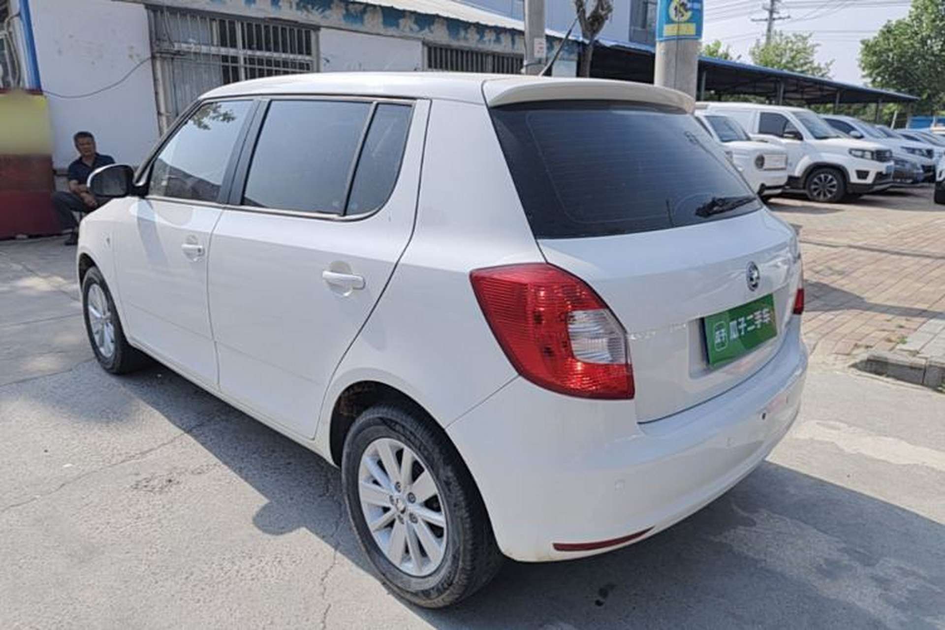 Used Skoda Fabia 2014 1.4L Manual Crystal Edition Rear Left 45 Deg