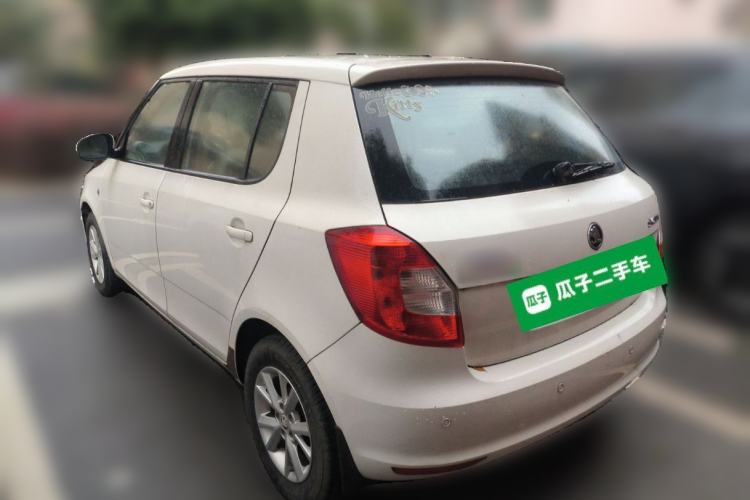 Used Skoda Fabia 2014 1.4L Manual Crystal Edition Rear Left 45 Deg
