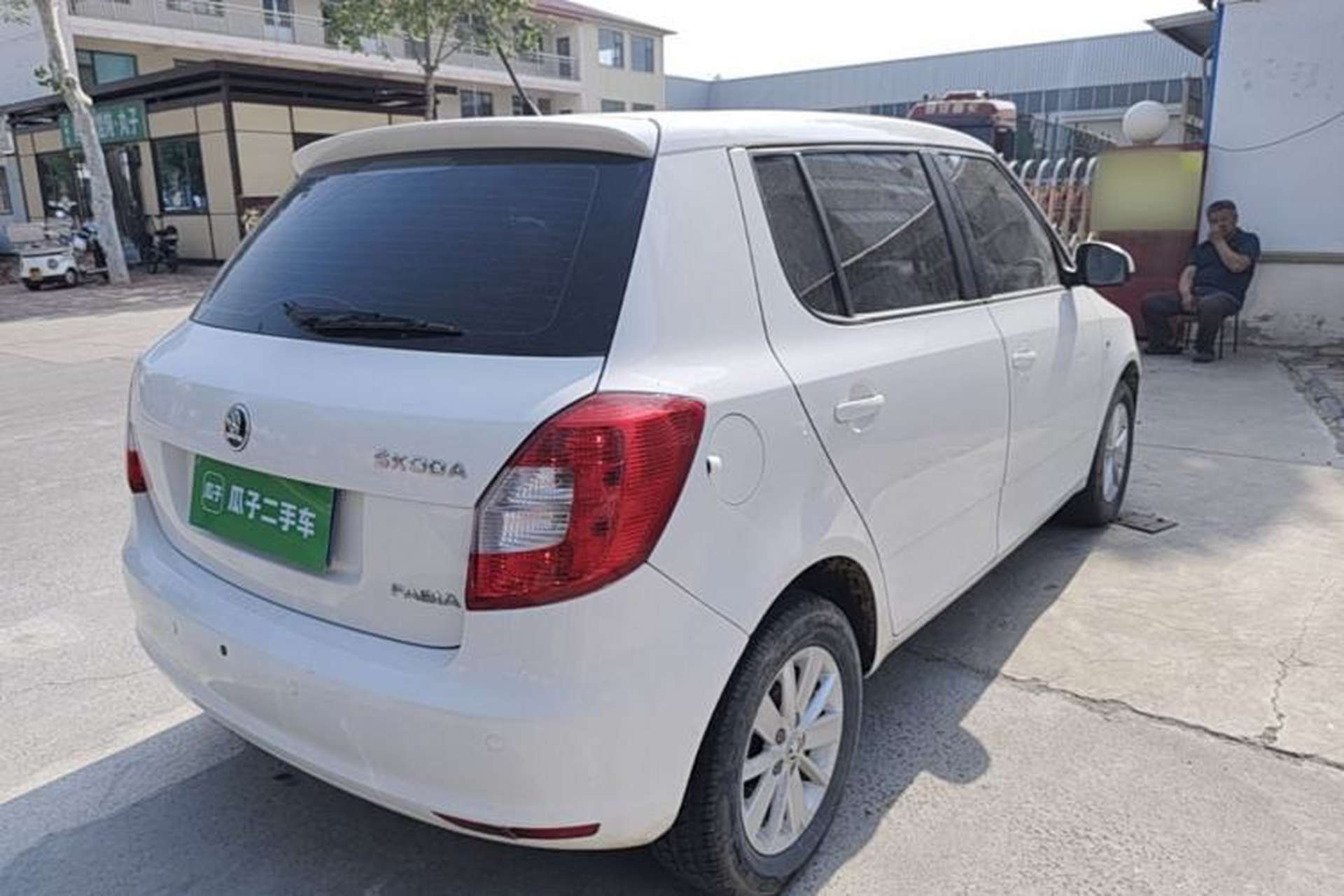 Used Skoda Fabia 2014 1.4L Manual Crystal Edition Rear Right 45 Deg