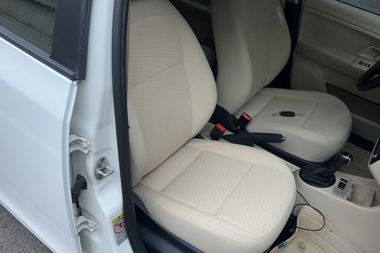 Used Skoda Fabia 2014 1.4L Automatic Crystal Edition Right Front Seat