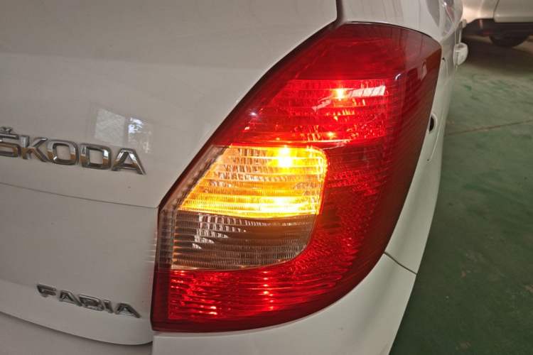 Used Skoda Fabia 2014 1.4L Automatic Crystal Edition Right Rear Taillight