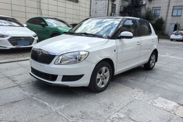 Used Skoda Fabia 2014 1.4L Manual Crystal Edition