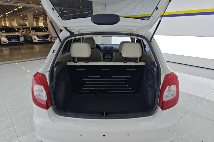 Used Skoda Fabia 2014 1.4L Manual Jingling Edition Trunk