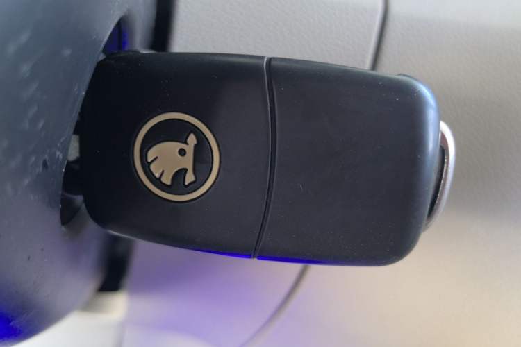 Used Skoda Fabia 2014 1.4L Automatic Crystal Edition Vehicle Key