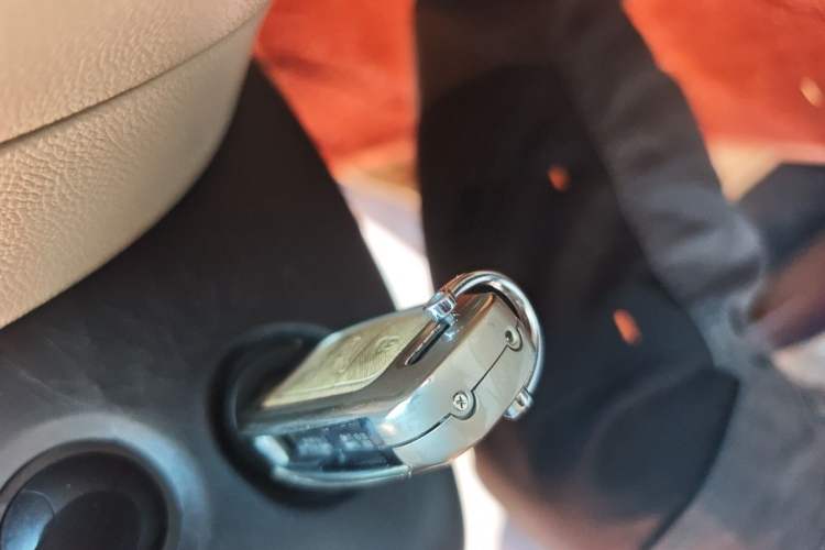 Used Skoda Fabia 2014 1.4L Automatic Crystal Edition Vehicle Key