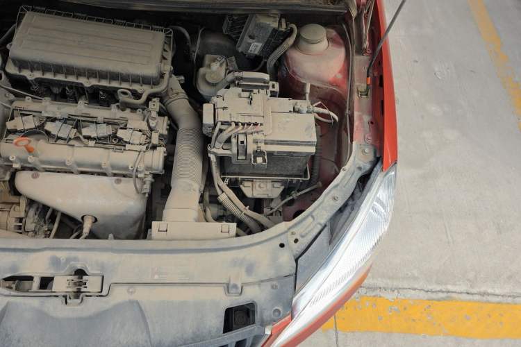 Used Skoda Fabia 2014 1.4L Automatic Crystal Edition Engine Bay Left