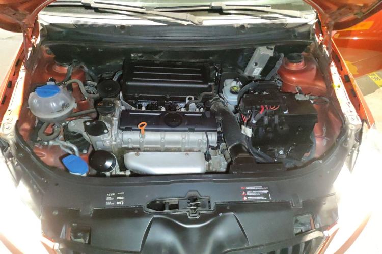 Used Skoda Fabia 2014 1.4L Automatic Crystal Edition Engine Bay