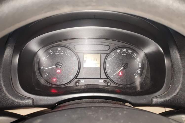 Used Skoda Fabia 2014 1.4L Manual Crystal Edition Instrument Cluster