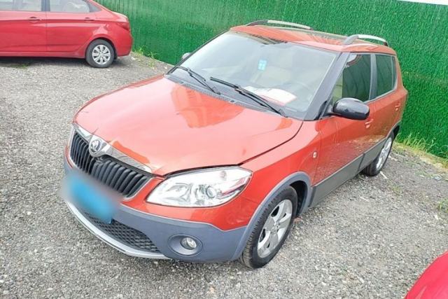 Used Skoda Fabia 2014 1.6L Scout