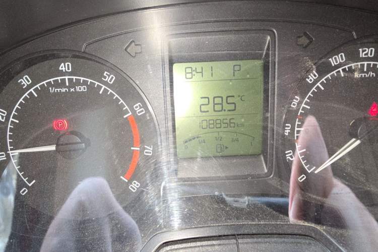 Used Skoda Fabia 2014 1.4L Automatic Crystal Edition Odometer Close Up