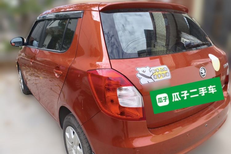 Used Skoda Fabia 2014 1.4L Manual Crystal Edition Rear Left 45 Deg