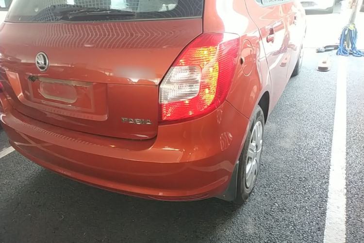 Used Skoda Fabia 2014 1.4L Manual Crystal Edition Right Rear Taillight