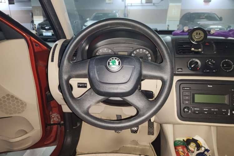 Used Skoda Fabia 2014 1.4L Manual Crystal Edition Steering Wheel