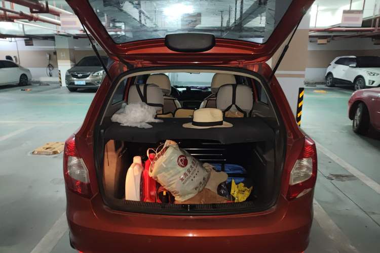 Used Skoda Fabia 2014 1.4L Manual Crystal Edition Trunk