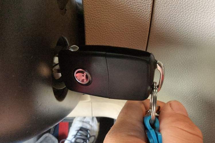 Used Skoda Fabia 2014 1.4L Automatic Crystal Edition Vehicle Key