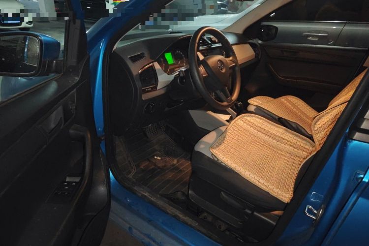 Used Skoda Fabia 2015 1.4L Automatic Front-Drive Model Driver Seat