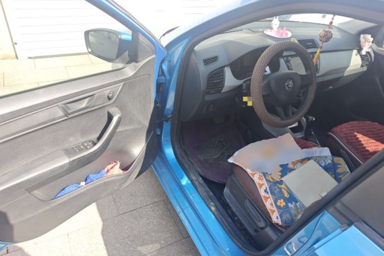 Used Skoda Fabia 2015 1.4L Automatic Front-Drive Model Driver Seat