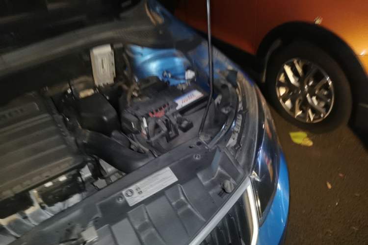 Used Skoda Fabia 2015 1.4L Automatic Front-Drive Model Engine Bay Left