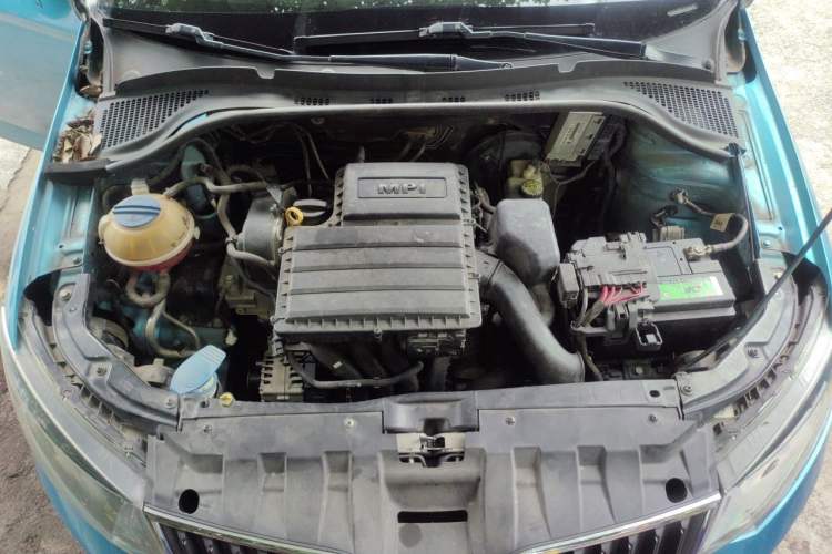 Used Skoda Fabia 2015 1.4L Manual Trend Edition Engine Bay
