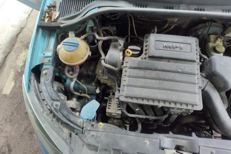 Used Skoda Fabia 2015 1.4L Manual Trend Edition Engine Bay Right