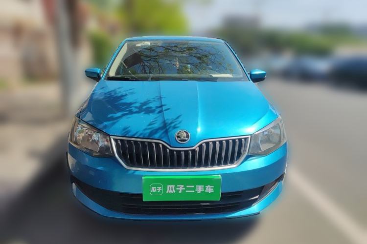 Used Skoda Fabia 2015 1.4L Manual Front-Wheel Drive Model Front