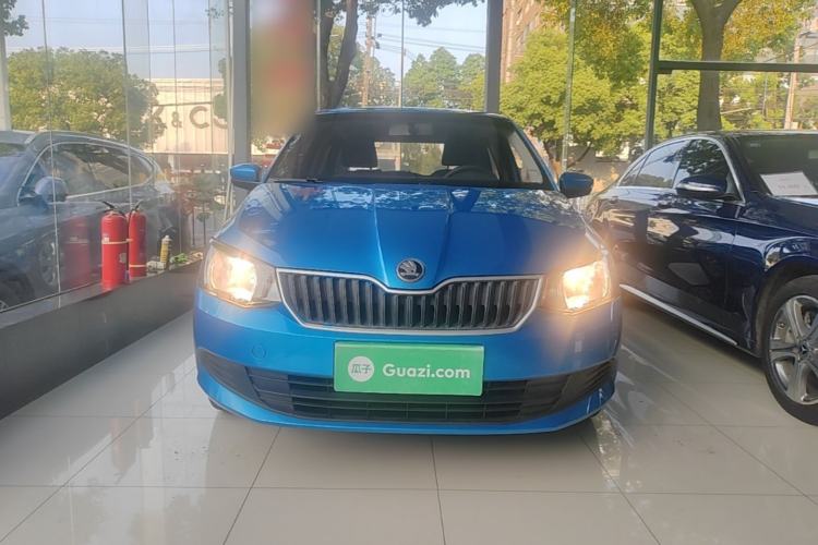 Used Skoda Fabia 2015 1.4L Automatic Front-Drive Model Front