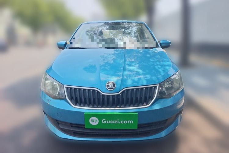 Used Skoda Fabia 2015 1.4L Manual Front-Wheel Drive Model Front
