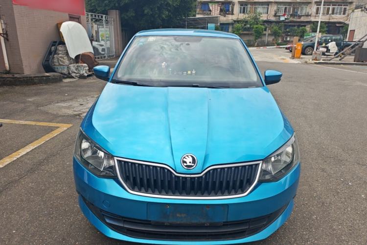 Used Skoda Fabia 2015 1.4L Manual Front-Wheel Drive Model Front