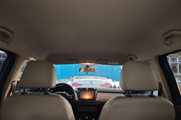 Used Skoda Fabia 2015 1.4L Automatic Chuanxing Edition Headliner