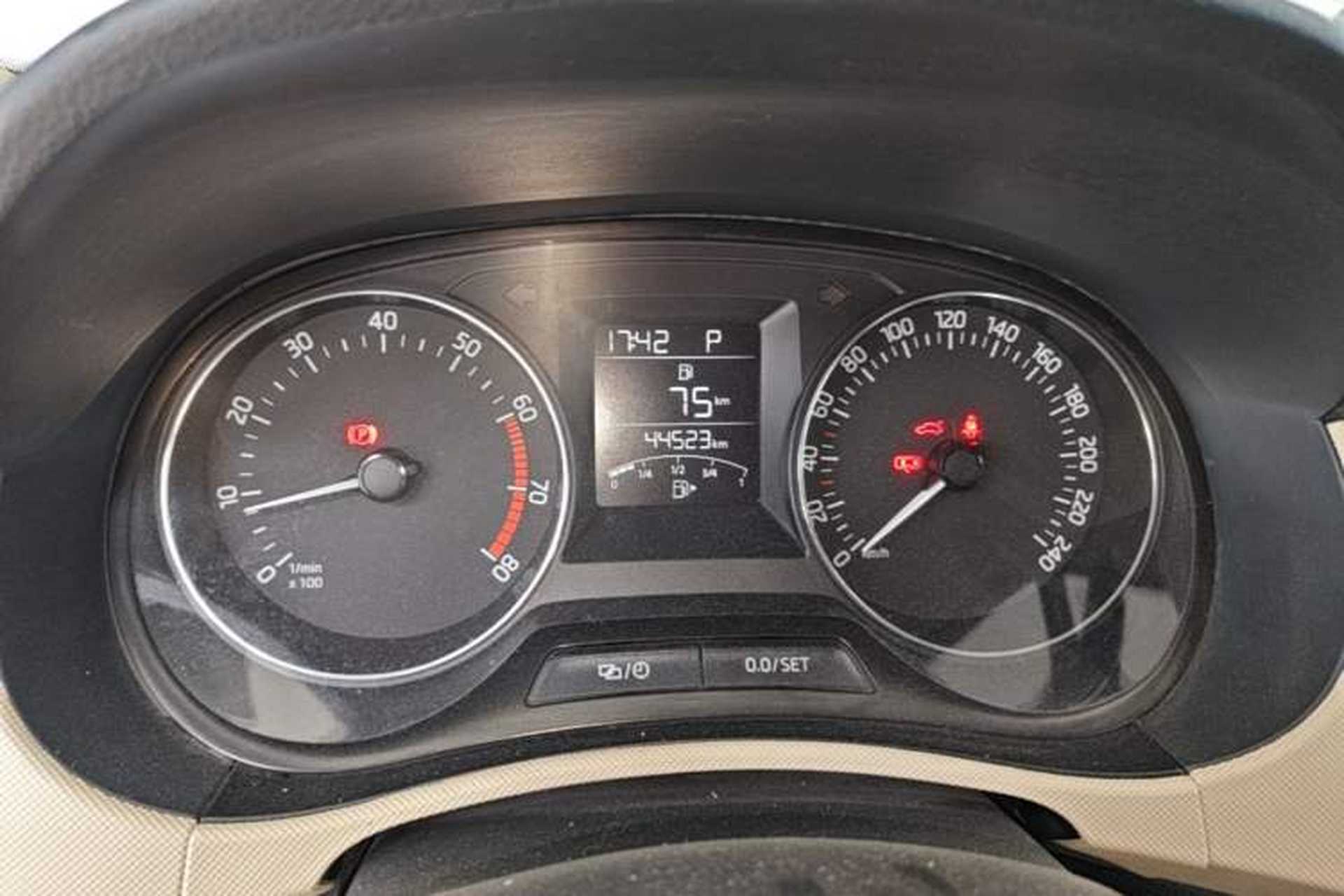 Used Skoda Fabia 2015 1.4L Automatic Chuanxing Edition Instrument Cluster