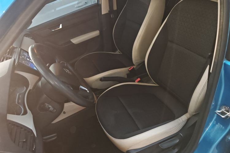 Used Skoda Fabia 2015 1.4L Automatic Chuanxing Edition Left Front Seat