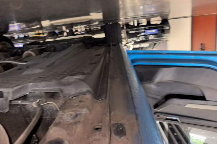 Used Skoda Fabia 2015 1.4L Automatic Front-Drive Model Left Side Sill