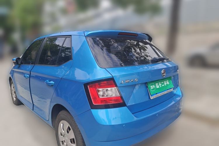 Used Skoda Fabia 2015 1.4L Automatic Front-Drive Model Rear Left 45 Deg