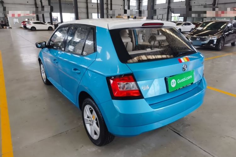 Used Skoda Fabia 2015 1.4L Automatic Chuanxing Edition Rear Left 45 Deg