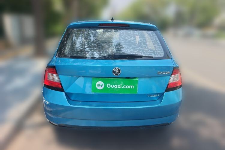 Used Skoda Fabia 2015 1.4L Manual Front-Wheel Drive Model Rear
