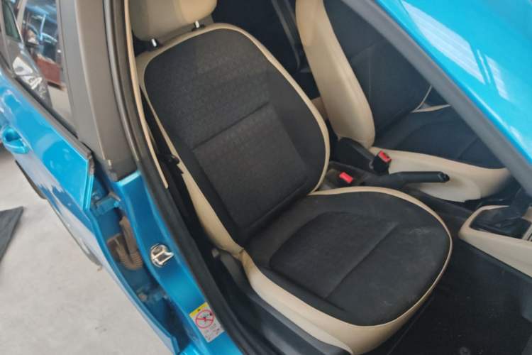 Used Skoda Fabia 2015 1.4L Automatic Chuanxing Edition Right Front Seat