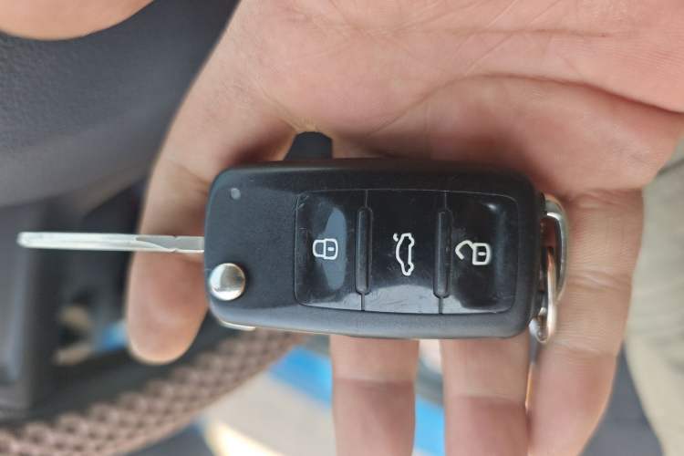 Used Skoda Fabia 2015 1.4L Automatic Front-Drive Model Vehicle Key